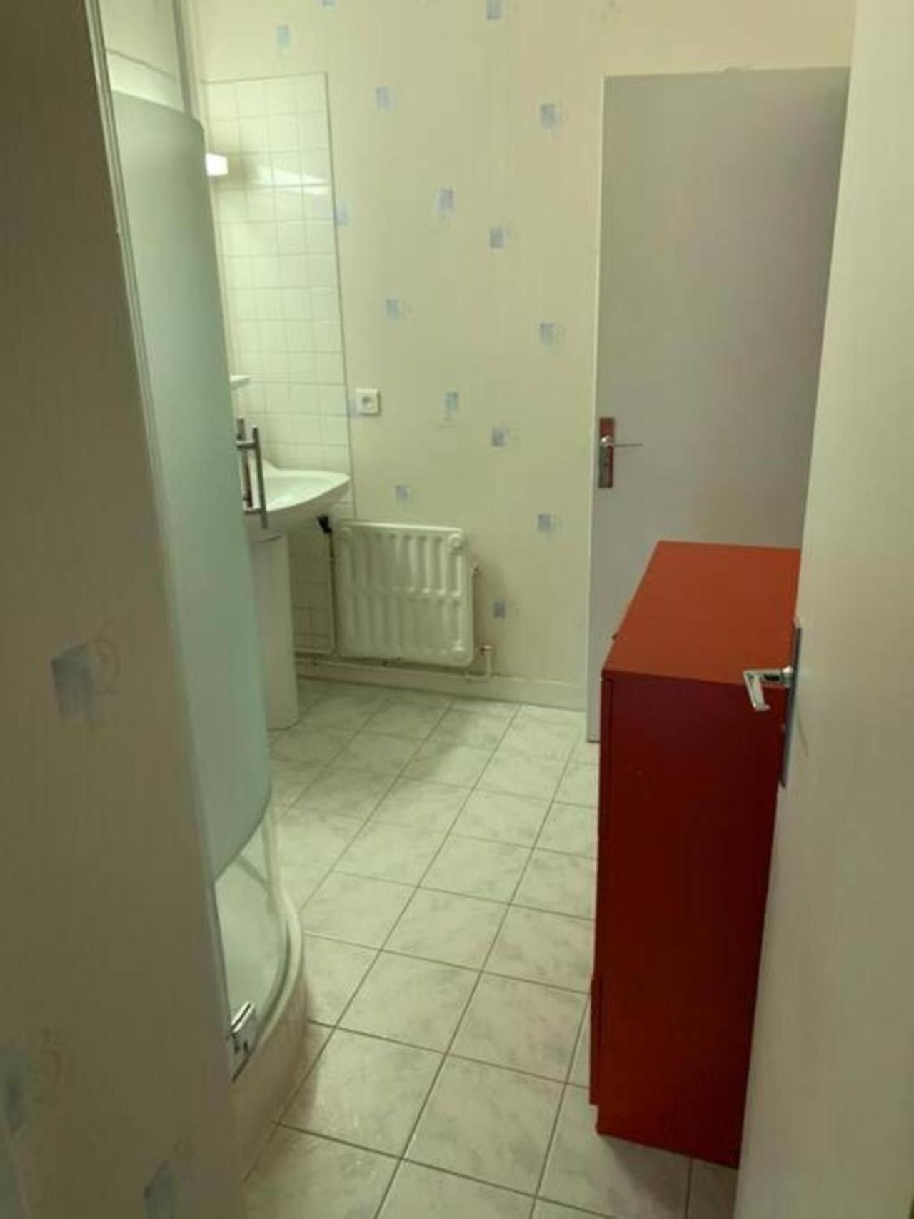 Reims Centre-Ville - 2 Chambres - 6 Personnes Au 1 Er Etage Luaran gambar