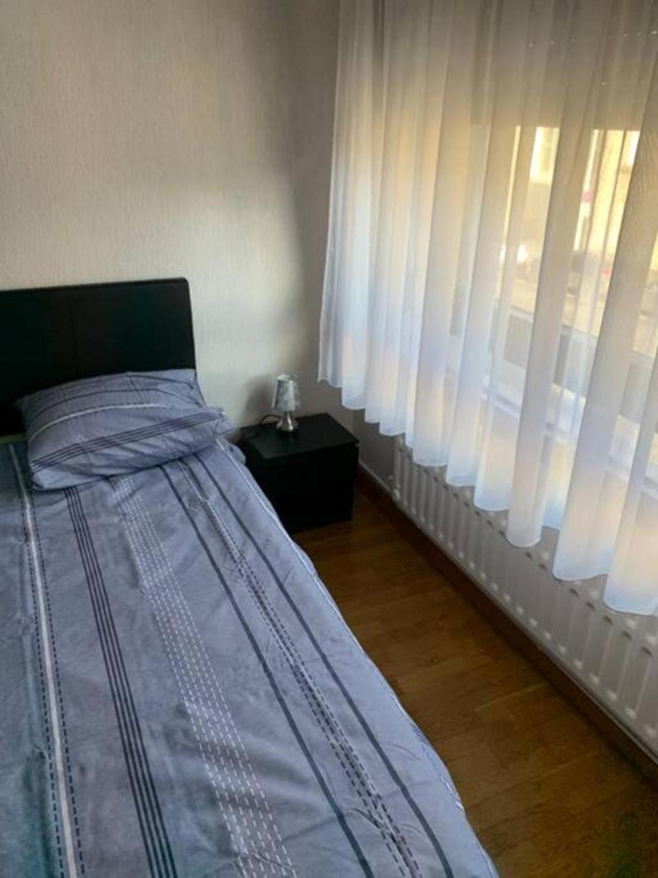 Reims Centre-Ville - 2 Chambres - 6 Personnes Au 1 Er Etage Luaran gambar