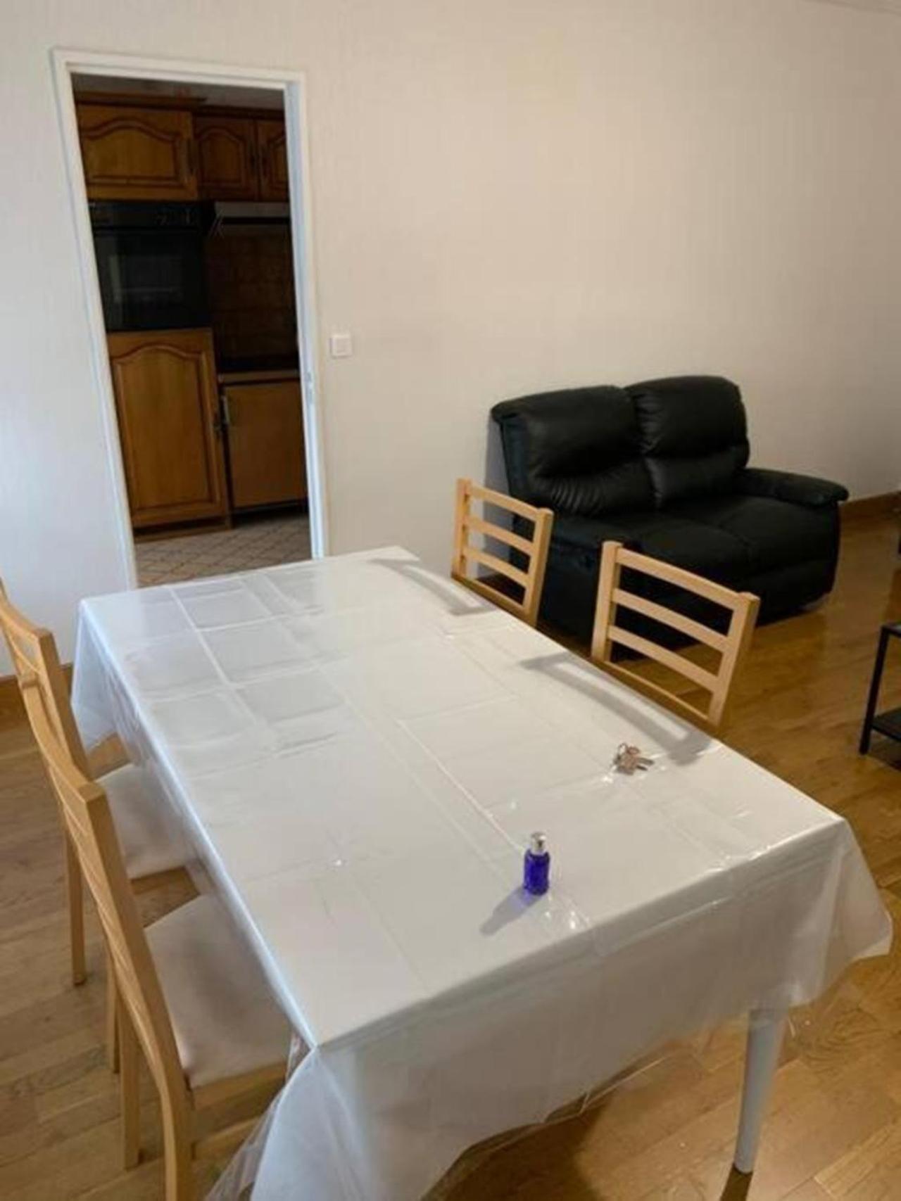 Reims Centre-Ville - 2 Chambres - 6 Personnes Au 1 Er Etage Luaran gambar